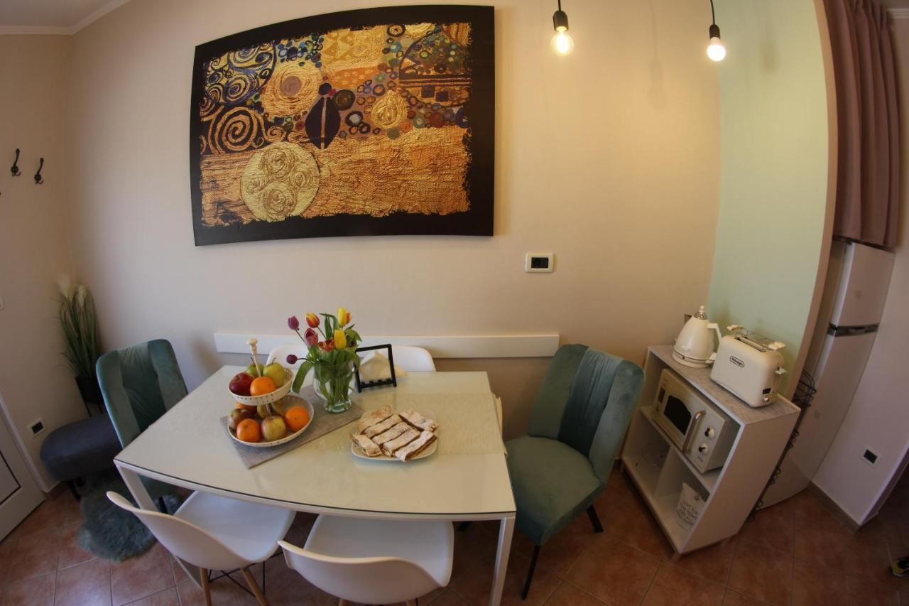 Room And Apartment Doris Lovrecica  Ngoại thất bức ảnh
