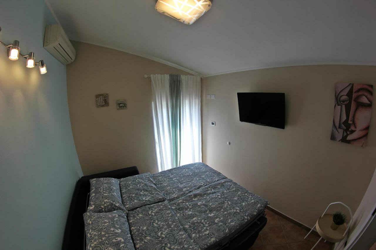 Room And Apartment Doris Lovrecica  Ngoại thất bức ảnh